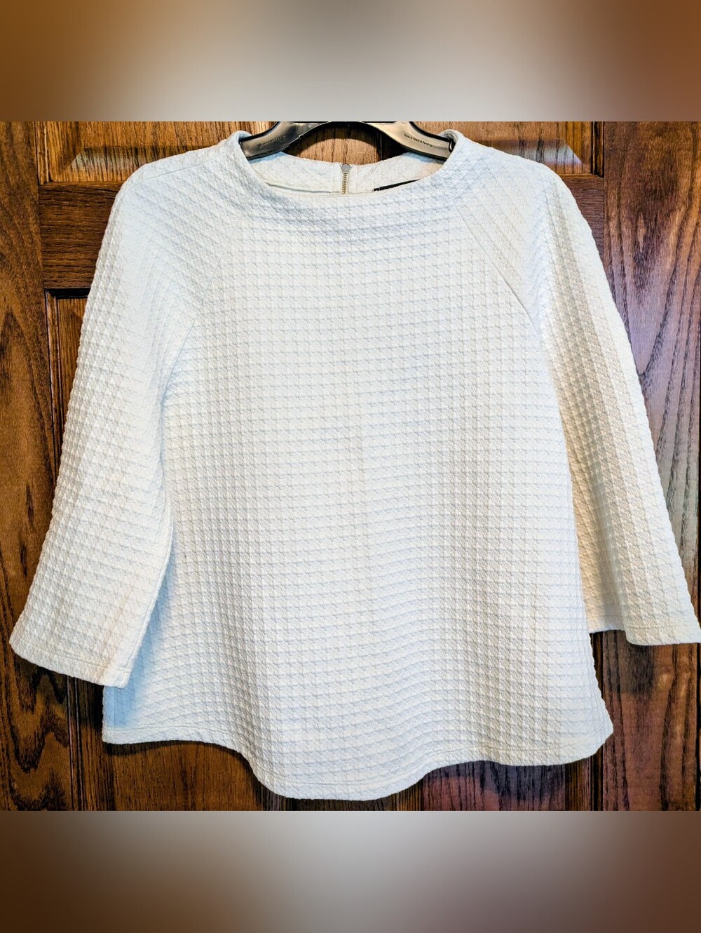 Anthropology W5 Ivory Textured Funnel Neck Top - Size L